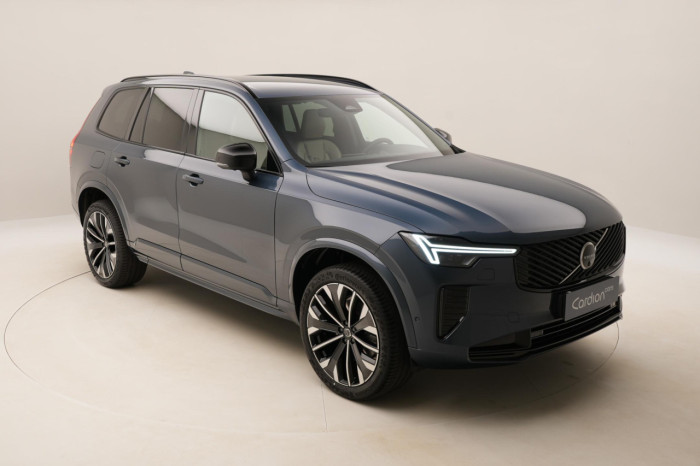Volvo XC90 B5 AWD AUT DARK PLUS 7míst na operativní leasing