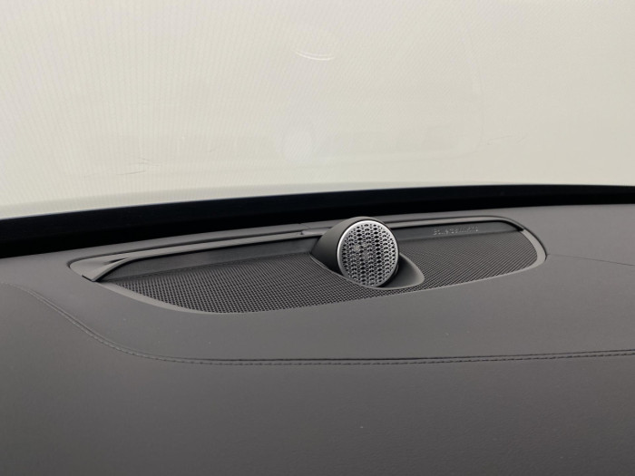 Volvo XC90 B5 AWD AUT DARK PLUS 7míst na operativní leasing