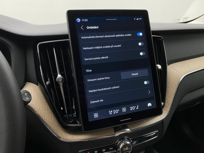 Volvo XC60 B5 AWD AUT BRIGHT PLUS na operativní leasing