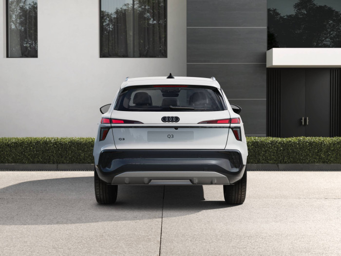 Audi Q3 TFSI 110 kW ST7 na operativní leasing