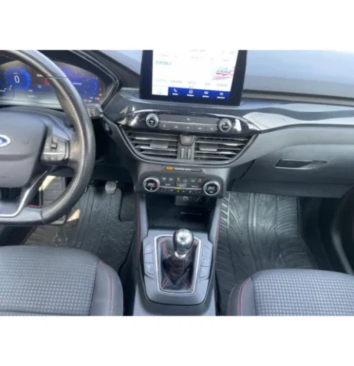 Ford Kuga 1.5EB 110 ST-Line na operativní leasing