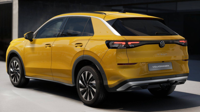Volkswagen T-Roc People 7DSG 1,5eTSI / 110kW na operativní leasing