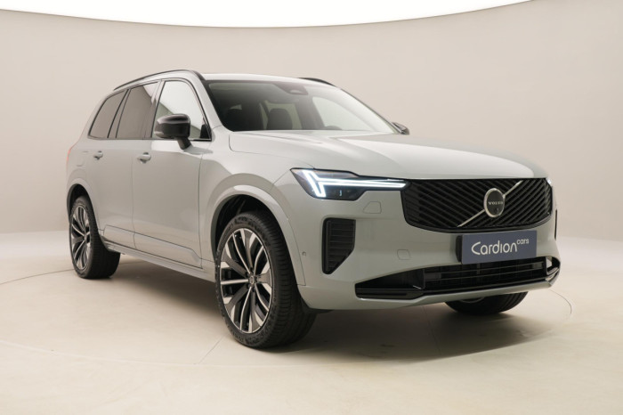 Volvo XC90 T8 AWD Plug-in DARK PLUS 7m na operativní leasing