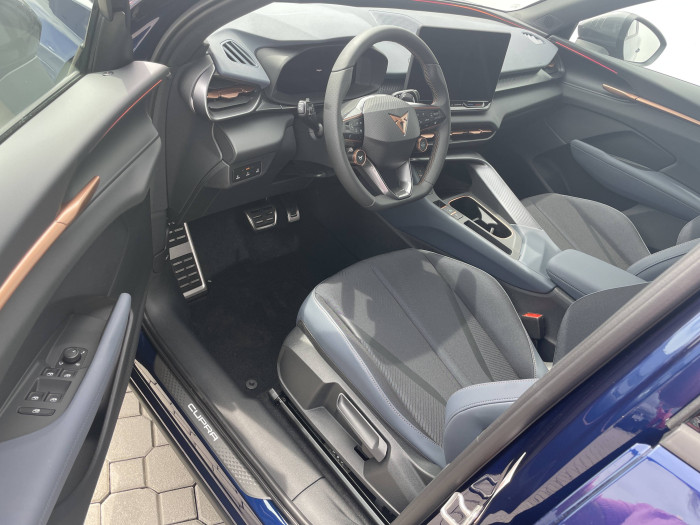 CUPRA Terramar DSG 4WD 2.0 TSI / 150kW na operativní leasing