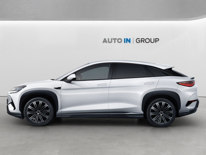 BYD Sealion 7 Excellence AWD na operativní leasing