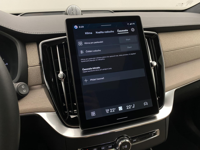 Volvo XC90 T8 AWD Plug-in BRIGHT ULTRA na operativní leasing