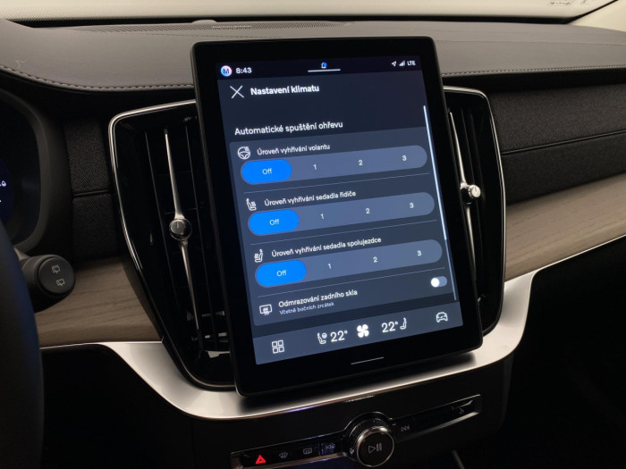 Volvo XC90 T8 AWD Plug-in BRIGHT PLUS 7m na operativní leasing