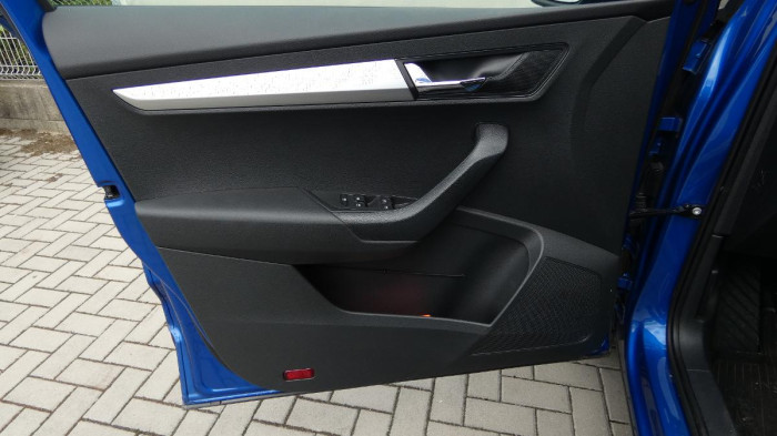Škoda Karoq 1,5 TSI 110 kW Ambition na operativní leasing