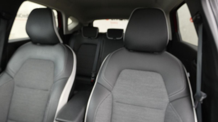 Renault Captur 1,3 TCe 140 Techno EDC na operativní leasing