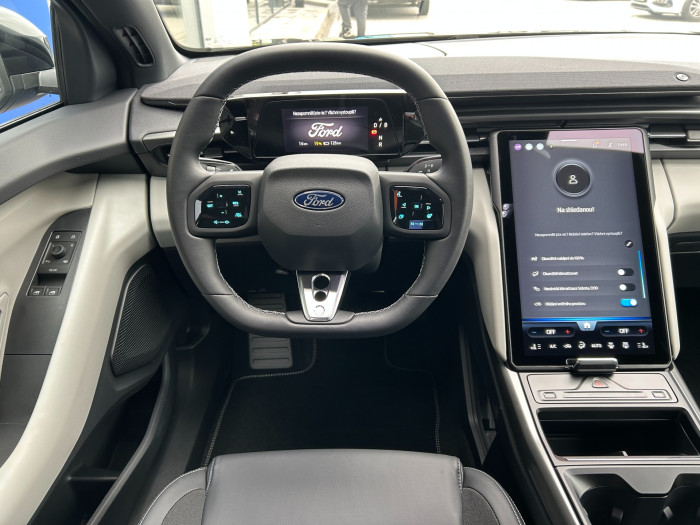 77kWh prodloužený dojezd 210kW na operativní leasing