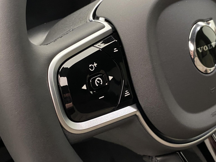 Volvo XC90 B5 AWD AUT BRIGHT PLUS 7míst na operativní leasing