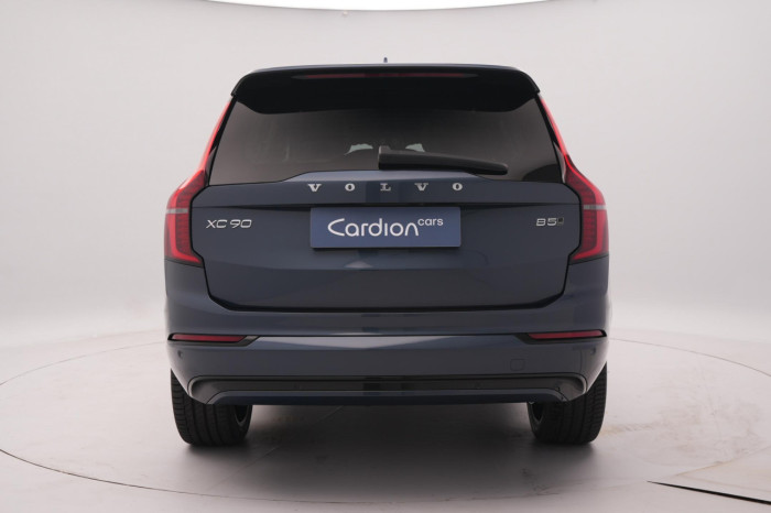 Volvo XC90 B5 AWD AUT DARK PLUS 7míst na operativní leasing