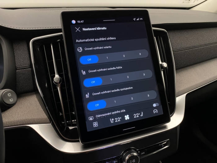 Volvo XC90 T8 AWD RECHARGE BRIGHT PLUS 7m na operativní leasing