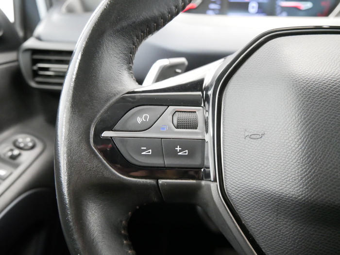 Peugeot Rifter 1.2 PureTech 96 kW Allure Pack na operativní leasing