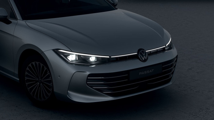 Volkswagen Passat Elegance 1,5 eTSI 110 kW mHEV na operativní leasing