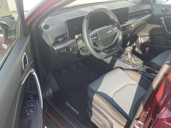 KIA XCeed SPIN 1,0 T-GDi / 85kW na operativní leasing