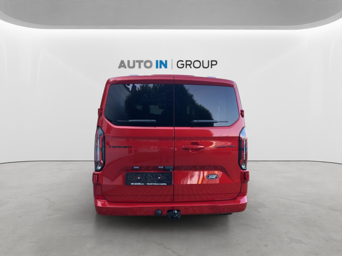 Ford Transit Custom kombi 2.0 TDI L2 Limited na operativní leasing