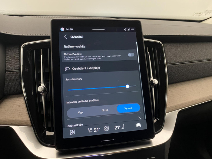 Volvo XC90 B5 AWD AUT BRIGHT PLUS 7míst na operativní leasing