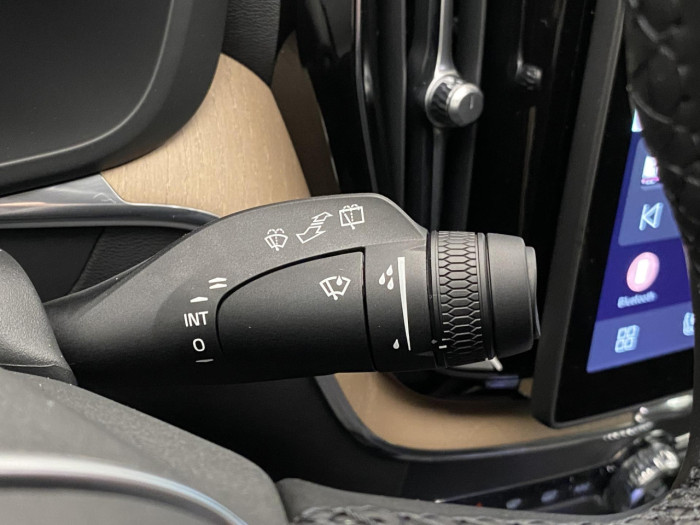 Volvo XC60 T6 AWD AUT BRIGHT PLUS na operativní leasing