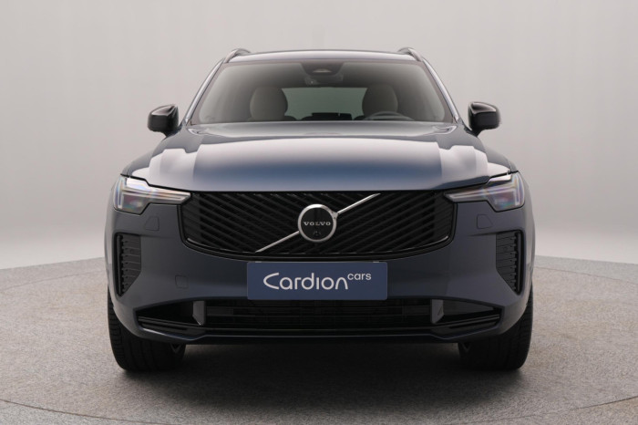 Volvo XC90 T8 AWD Plug-in DARK PLUS 7m na operativní leasing