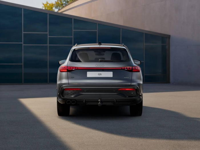 Audi Q5 Quattro ST7 2,0TDI / 150kW na operativní leasing