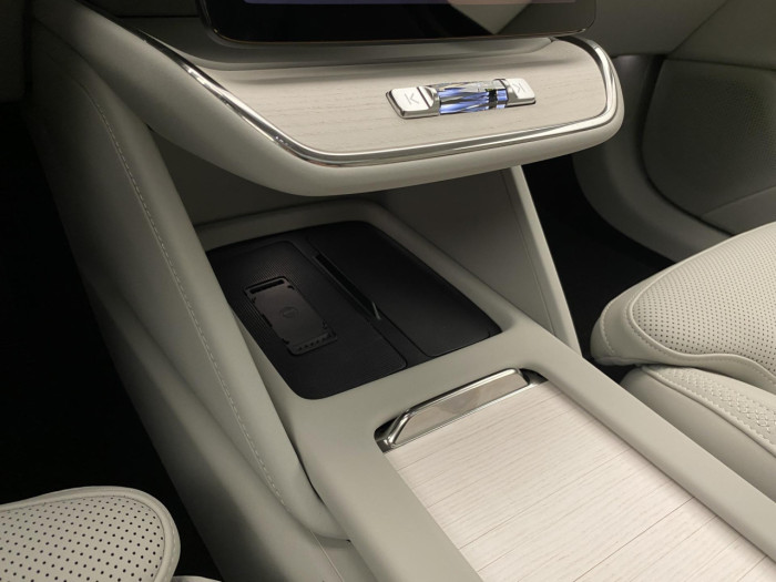 Volvo ES90 PURE ELECTRIC EXT.SINGLE ULTRA na operativní leasing