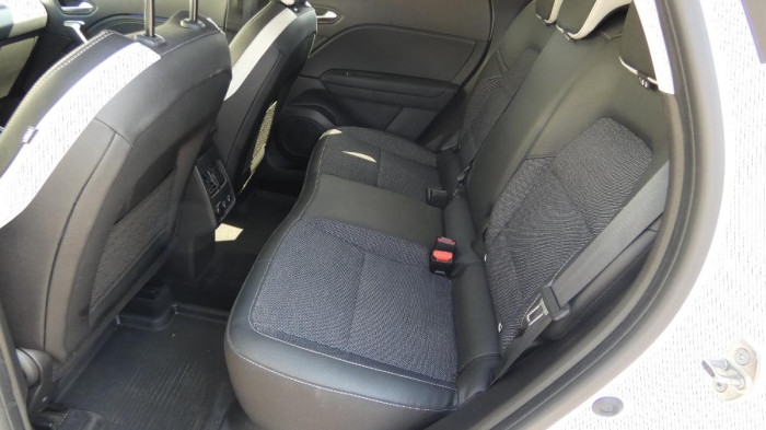 Škoda Superb 2.0 TDI 142kW 4x4 L&K Combi DS na operativní leasing