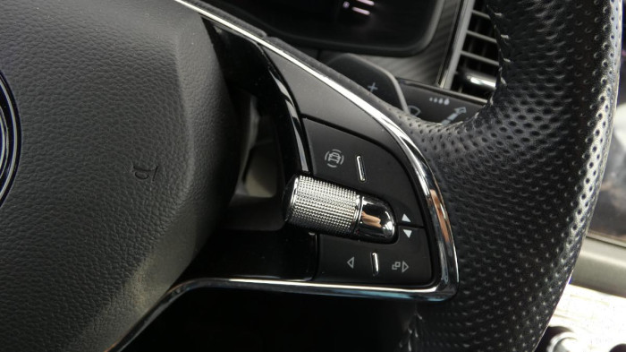 Škoda Kodiaq 2,0 TSI Sportline DSG 4x4 na operativní leasing