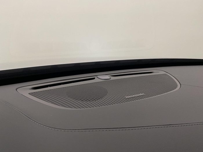 Volvo XC90 T8 AWD RECHARGE DARK PLUS 7m na operativní leasing