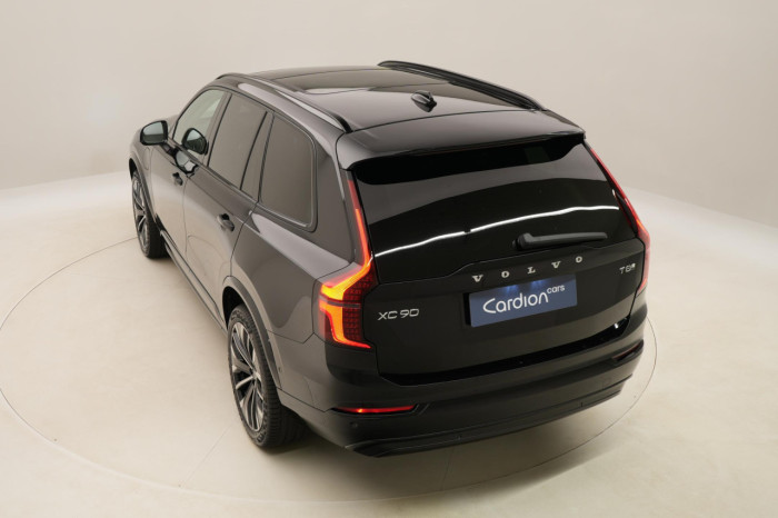 Volvo XC90 T8 AWD Plug-in DARK ULTRA na operativní leasing