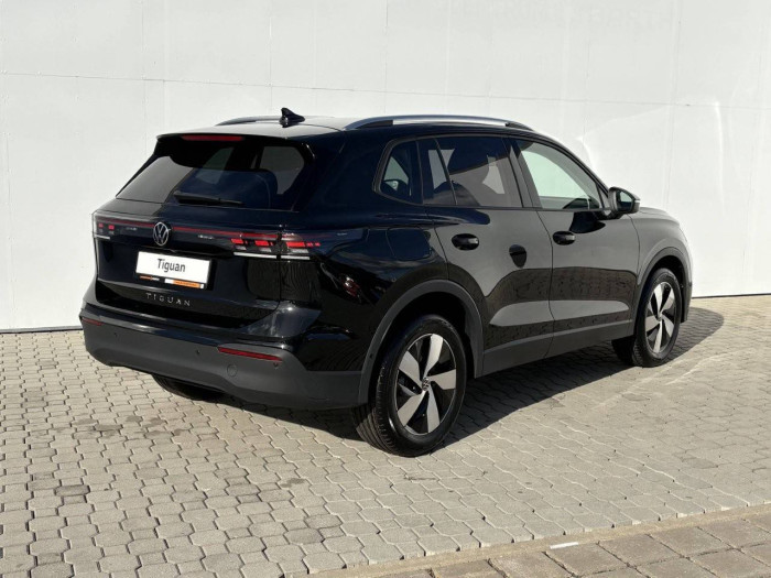 Volkswagen Tiguan People 7DSG mHEV 1,5eTSI / 96kW na operativní leasing