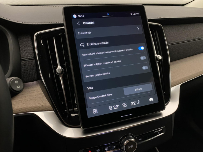 Volvo XC90 B5 AWD AUT DARK PLUS 7míst na operativní leasing