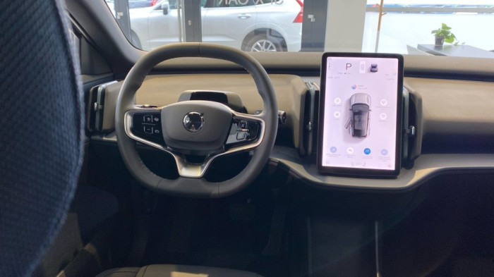 Volvo EX30 CORE, Single Motor, 200 kW / 272 HP na operativní leasing