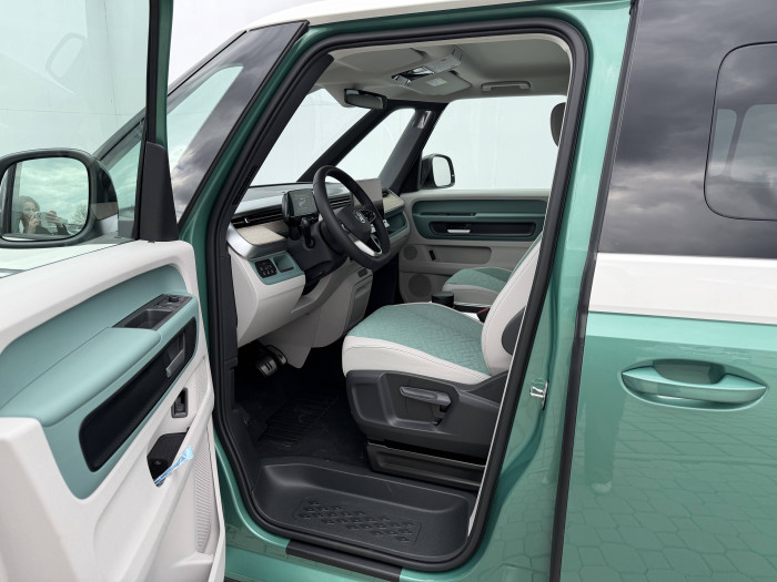 Volkswagen ID. Buzz Long Pro 86kWh  / 210kW na operativní leasing