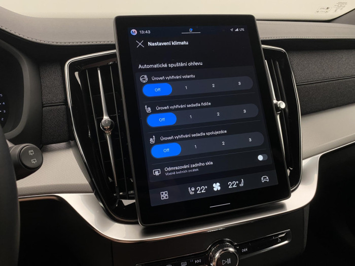 Volvo XC90 B5 AWD AUT BLACK EDITION PLUS na operativní leasing