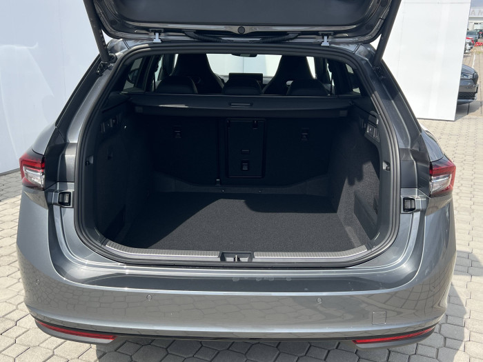 Škoda Superb Combi Sportline DSG 2,0TDI / 142kW na operativní leasing