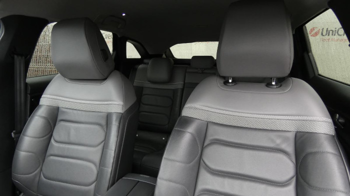 Citroën C5 X 1.6 PureTech 180 EAT8 Shine na operativní leasing