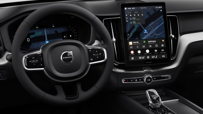 Volvo XC60 B5 AWD AUT BRIGHT PLUS na operativní leasing