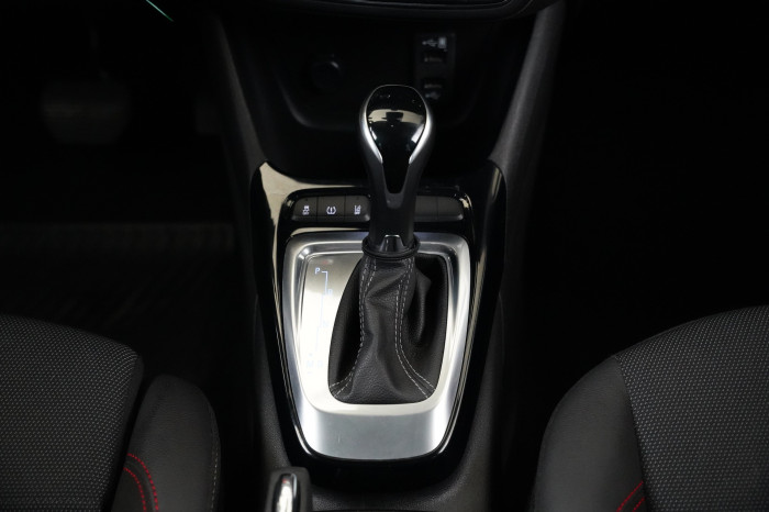 Opel Crossland X 1.2 Turbo 96 kW GS Line na operativní leasing