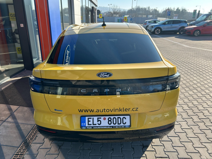 52 kWh dojezd (125 kW/170 k) na operativní leasing