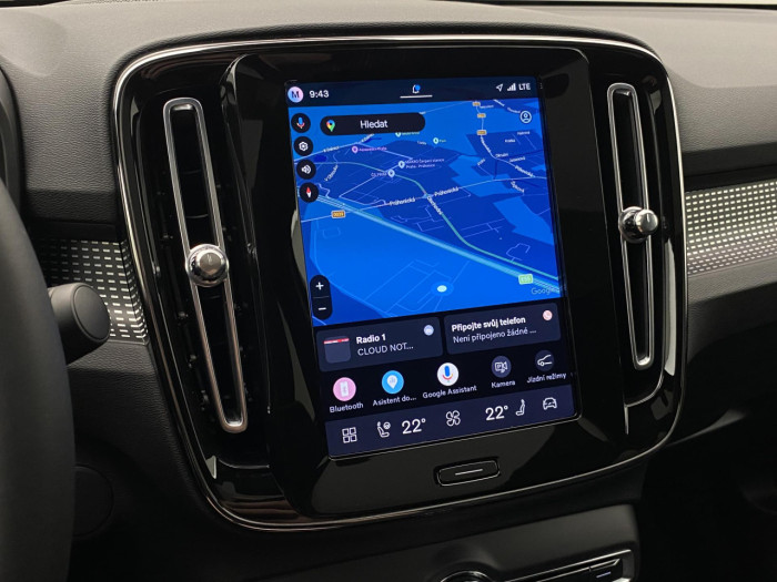 Volvo EC40 BLACK EDITION SINGLE EXT ULTRA Edition na operativní leasing