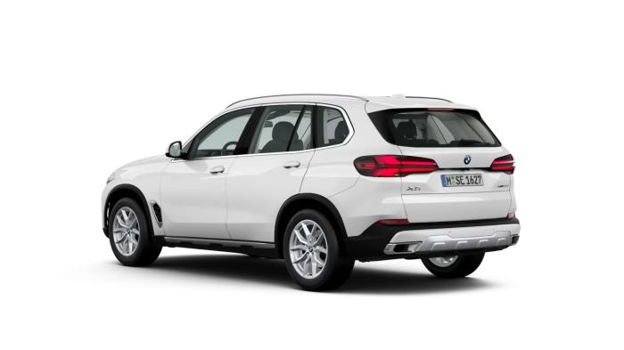 Bmw X5 xDrive 30d na operativní leasing