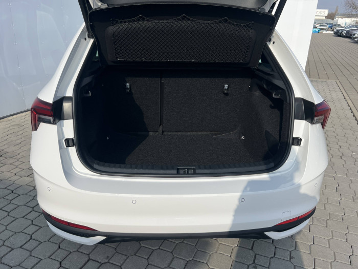 Škoda Scala Dynamic 6MP 1,0TSI / 85kW na operativní leasing