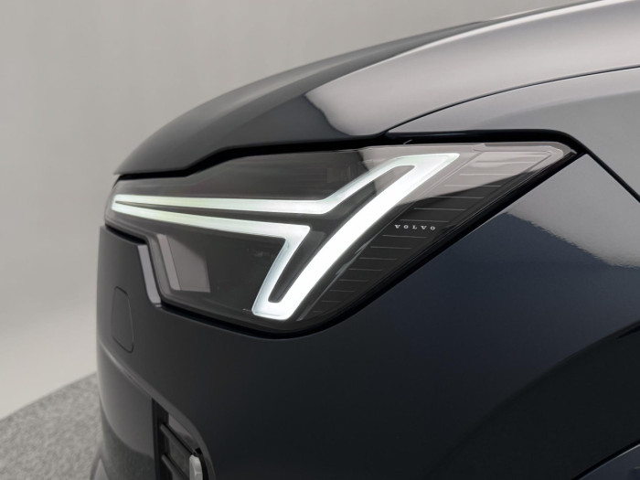 Volvo XC90 T8 AWD Plug-in BRIGHT PLUS 7m na operativní leasing
