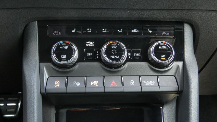 Škoda Karoq 2.0TDI 110kW Sportline 4x4 DSG na operativní leasing