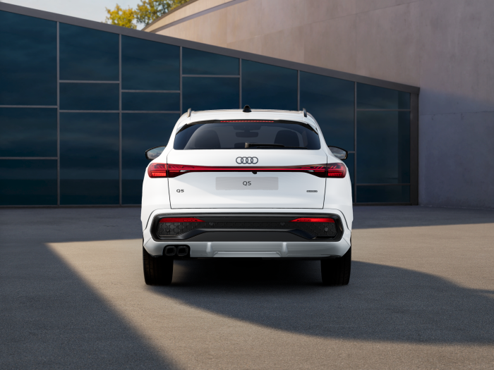 Audi Q5 Sportback TDI quattro 150 kW na operativní leasing
