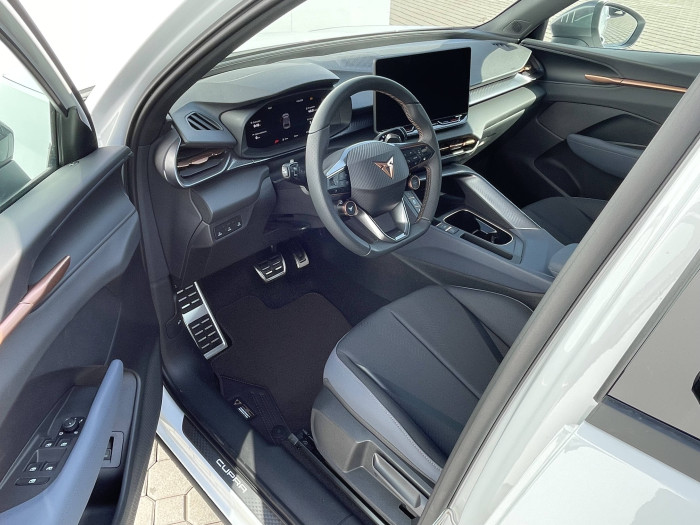 CUPRA Terramar DSG 4WD 2.0 TSI / 150kW na operativní leasing