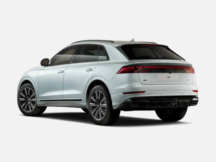 Audi Q8 S line 3.0 TDi Quattro 210 kW Nafta 4x4 Automatická převodovka na operativní leasing