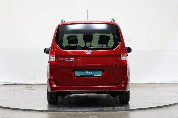 Ford Tourneo Courier 1.5 TDCi 74 kW Trend na operativní leasing
