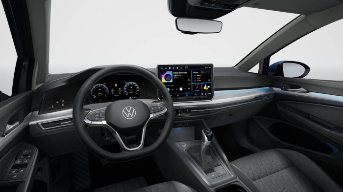 Volkswagen Golf Variant People 6G 1,5TSI / 85kW na operativní leasing